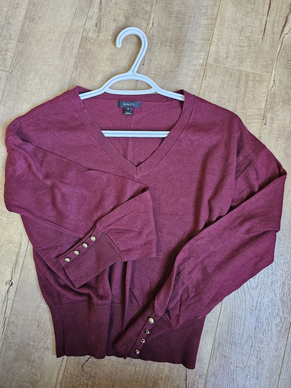 Women's RW&co. V-Neck Sweater in Burgundy